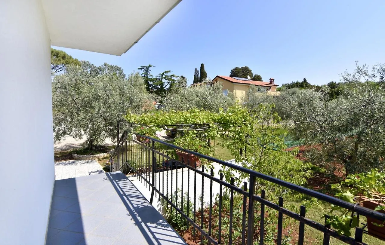 Apartments With A Parking Space Basanija, Umag - 20522 Savudrija